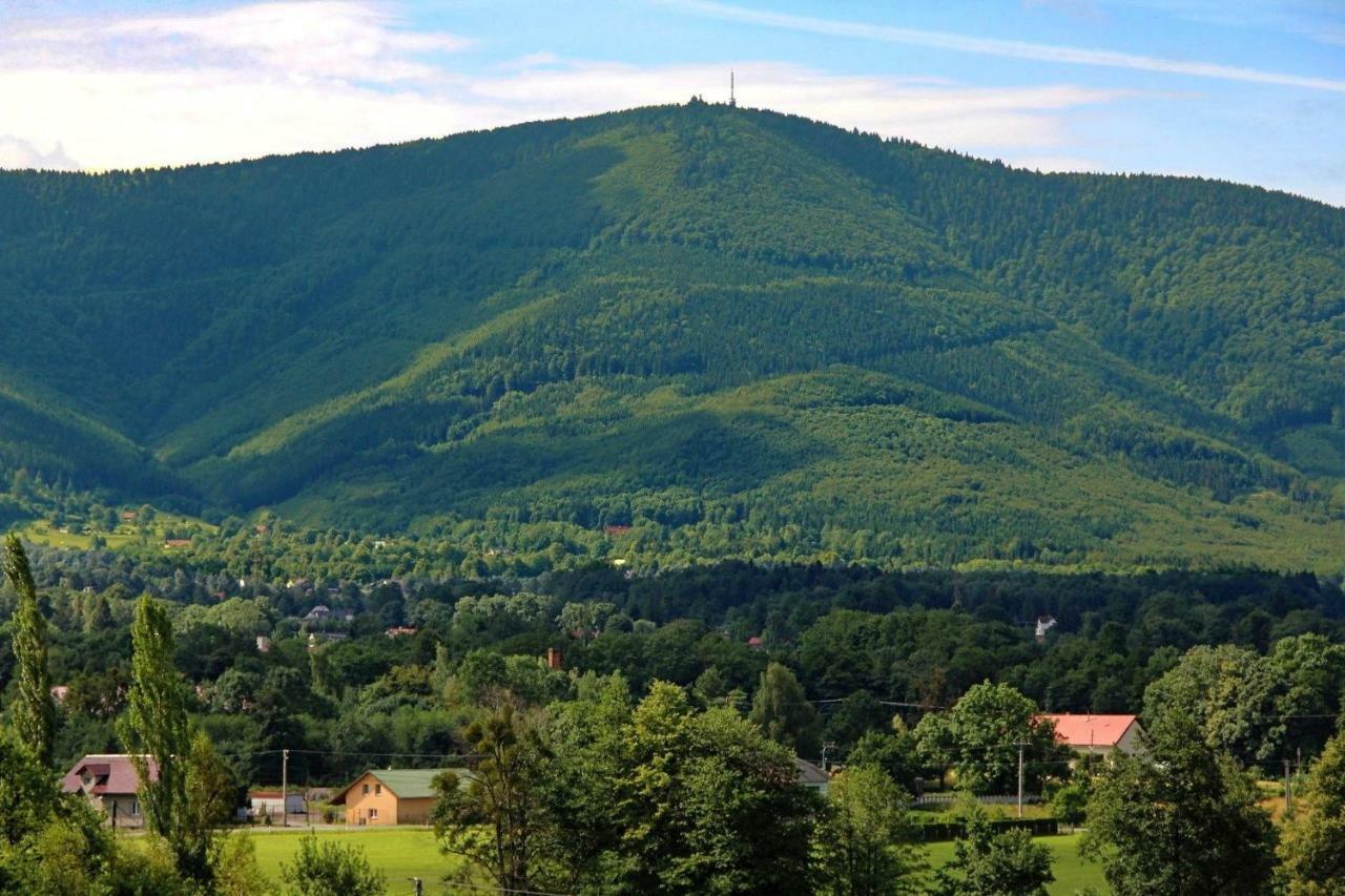 Ferienwohnung V Prirode Na Okraji Frenstatu Pod Radhostem Frenštát pod Radhoštěm Exterior foto