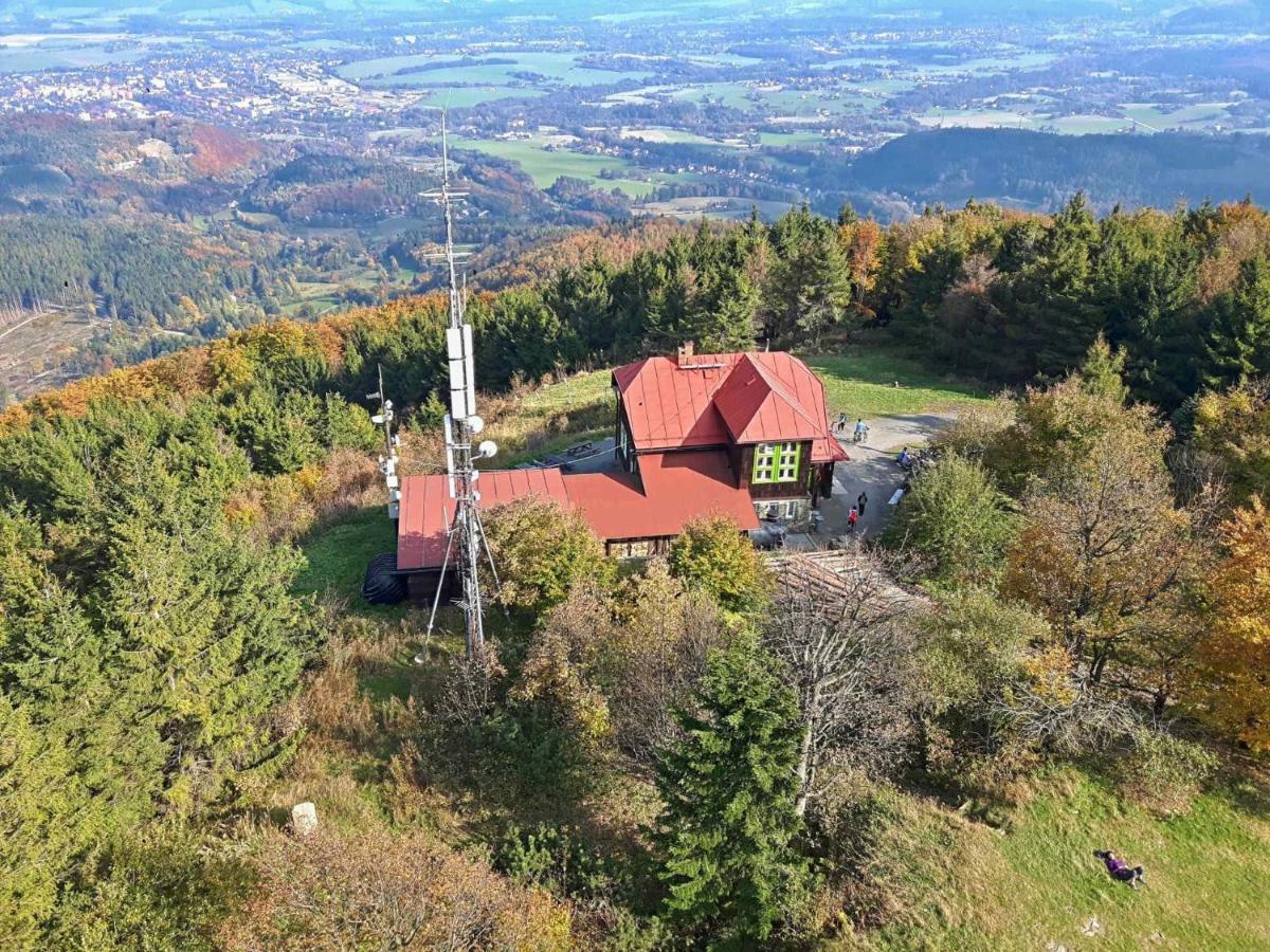 Ferienwohnung V Prirode Na Okraji Frenstatu Pod Radhostem Frenštát pod Radhoštěm Exterior foto